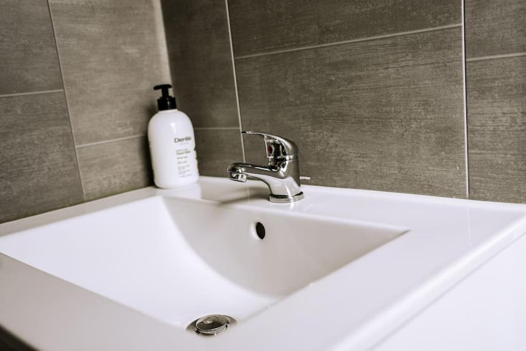 Appartement La Gare Viotte Besancon Bagian luar foto